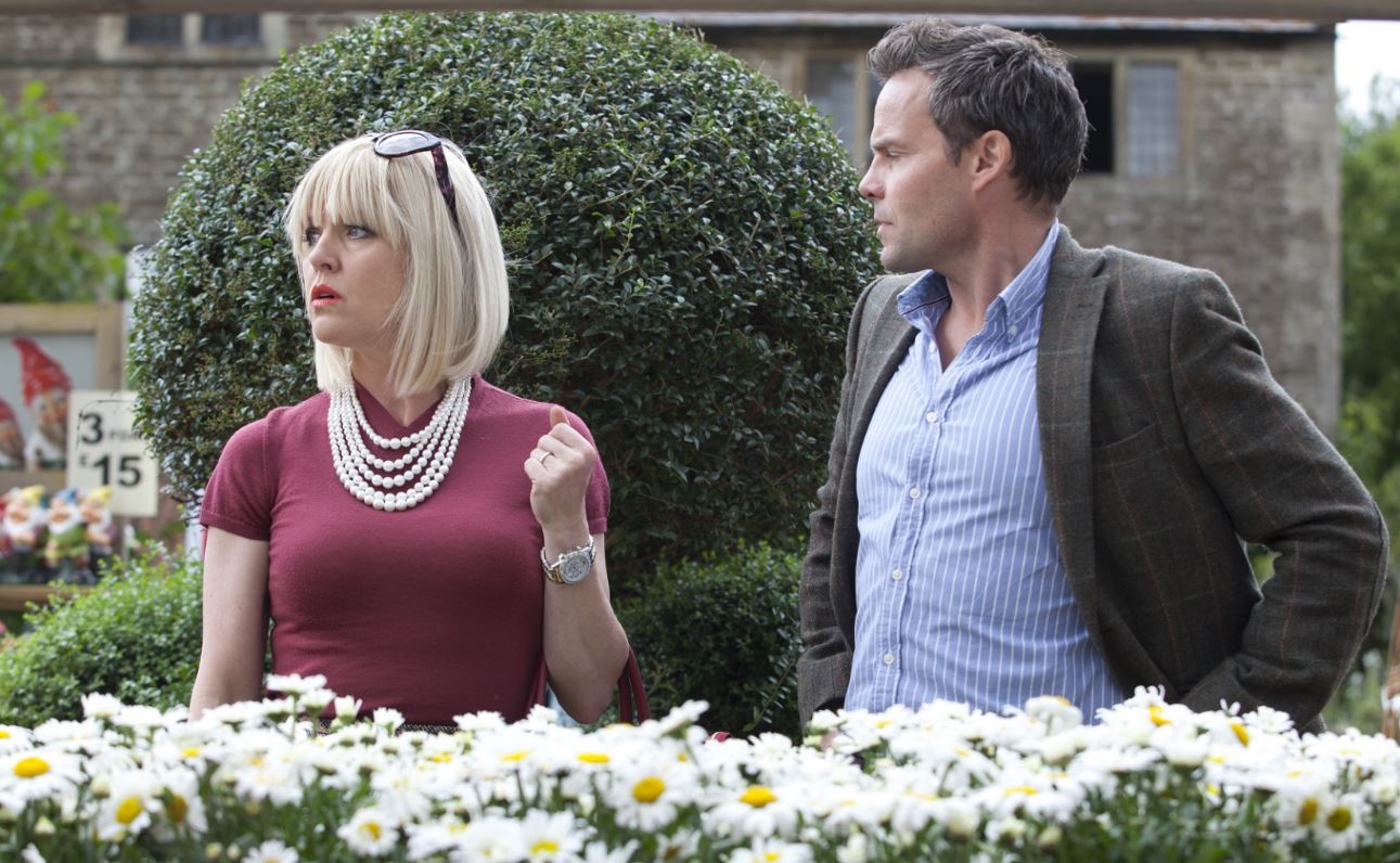 Agatha Raisin: Series One (Blu-ray)