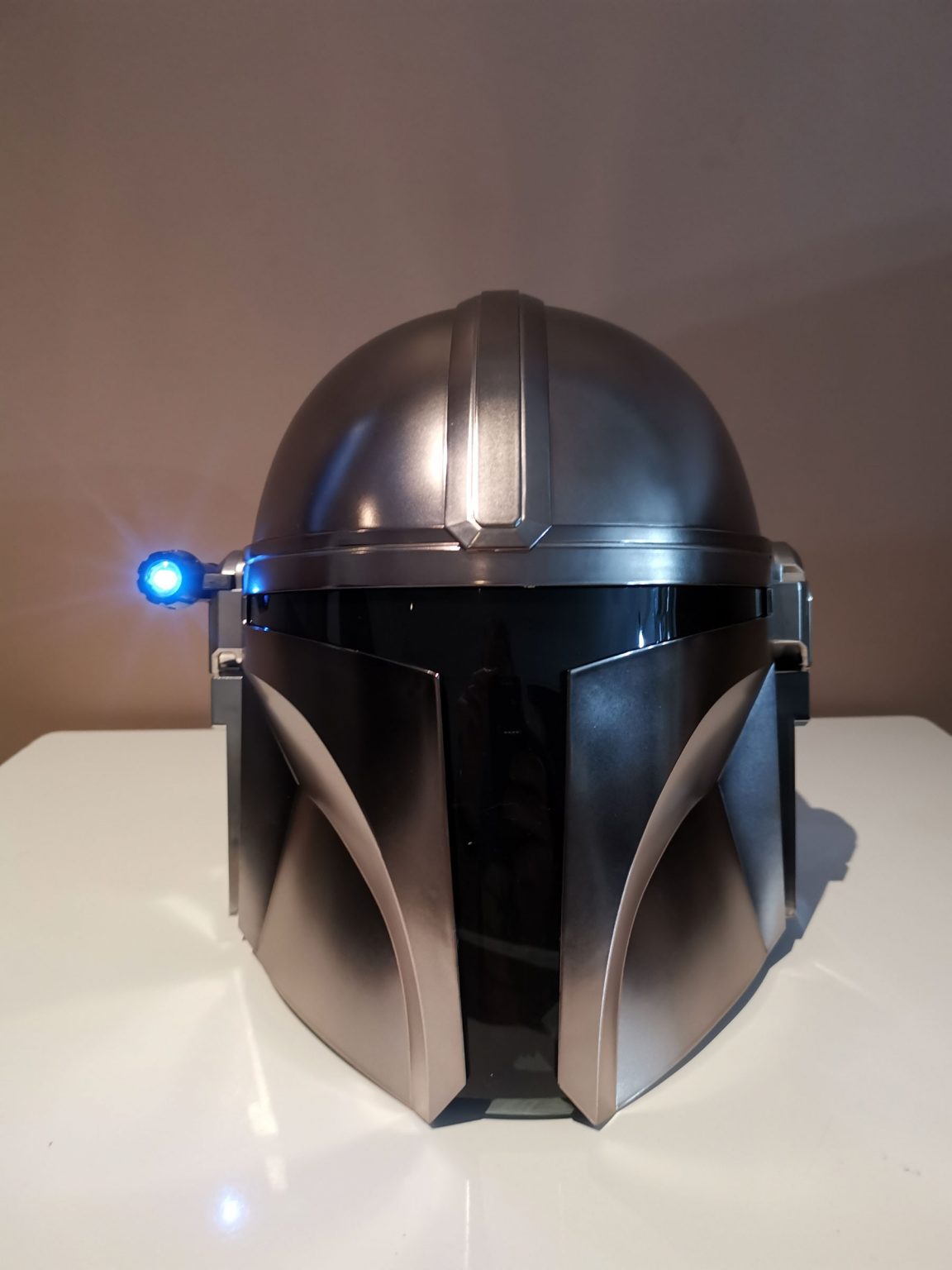 black series mandalorian helmet unboxing