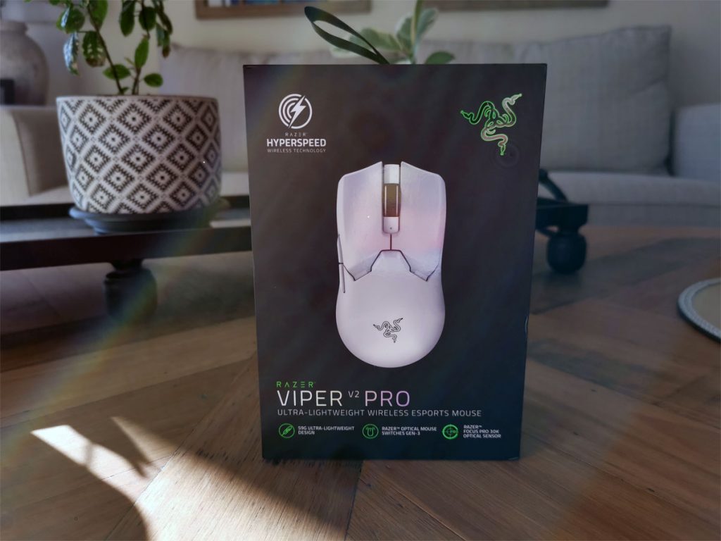 Razer Viper V2 Pro Review (White Edition) - Impulse Gamer